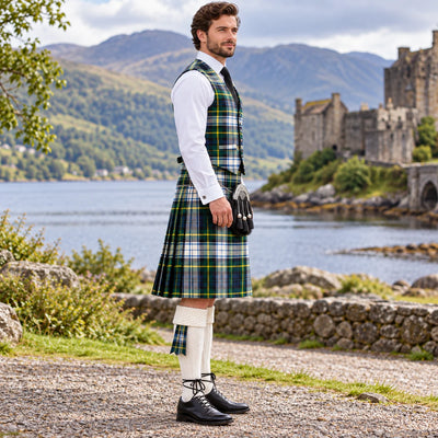 Gordon Dress Tartan Vest - side view